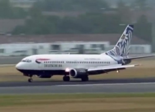 MMM DeutscheBA-737-300.jpg