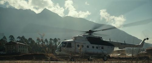 Everest Heli1.jpg