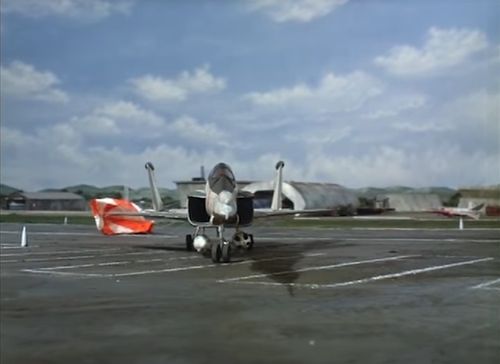 Joe90 S01 Mig242tarmac.jpg