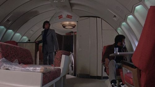 Screenshotter--WatchHellUpInHarlem1973-FreeMoviesTubi-80’40”.jpg