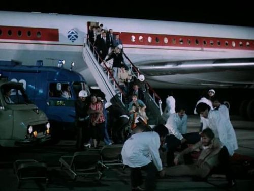 TemneSlunce Airport1.jpg