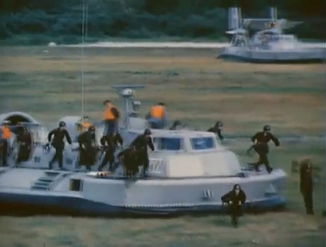 WofRussia11 hovercraft soviet 752.jpg