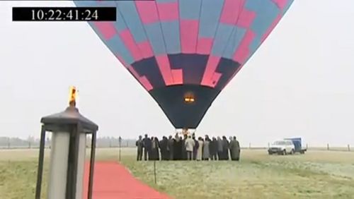 Emmerdale Farm hotairballoon.2.jpg